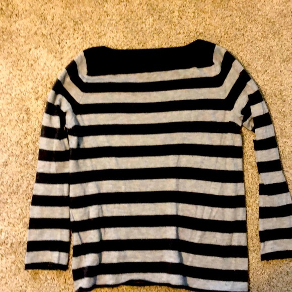 GAP Sweaters - GAP small sweater